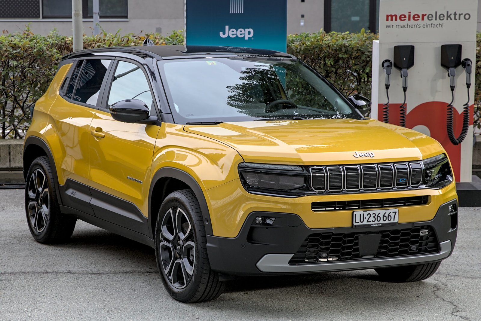 Jeep Avenger, SUV compacto que chegou às concessionárias brasileiras em agosto de 2026